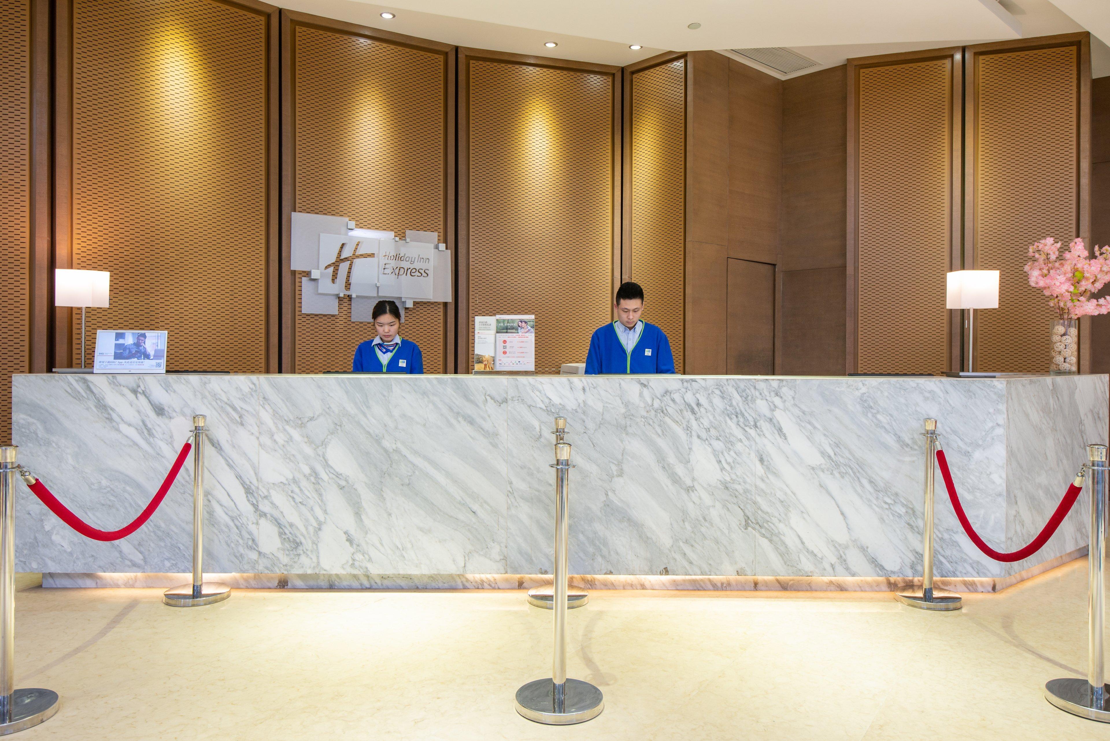 Holiday Inn Express Chengdu West Gate By Ihg Zewnętrze zdjęcie