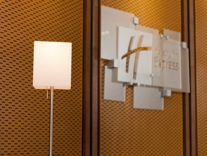 Holiday Inn Express Chengdu West Gate By Ihg Zewnętrze zdjęcie