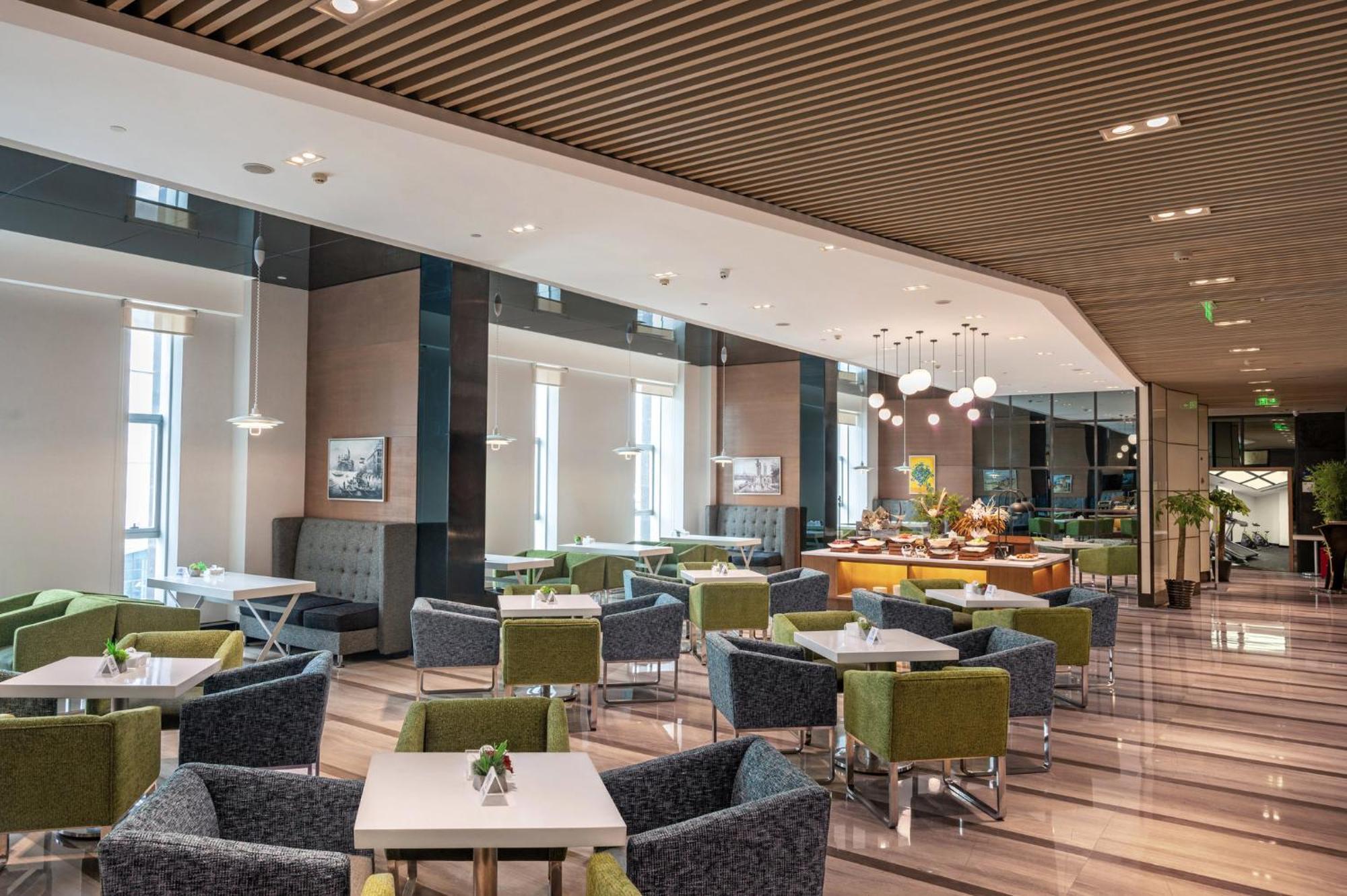 Holiday Inn Express Chengdu West Gate By Ihg Zewnętrze zdjęcie